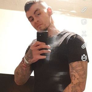 Meet your Posher, Johnathan